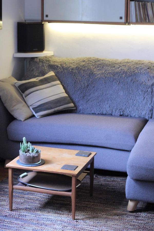 Traditional Victorian 2 Bed In Cobbled Street + Mod Cons - Full Home 伦敦 外观 照片